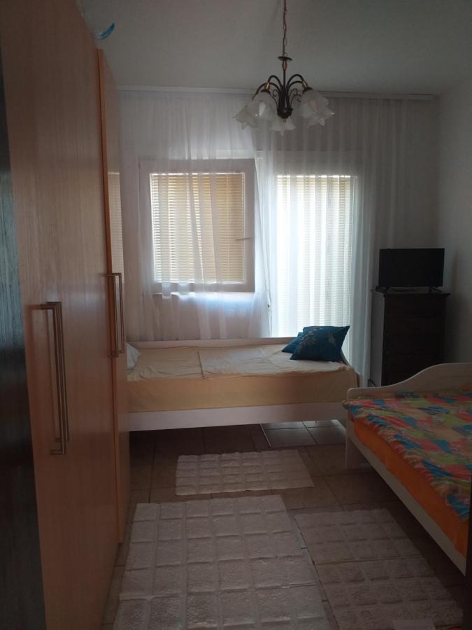 Apartmani Marijanovic Vir Dış mekan fotoğraf