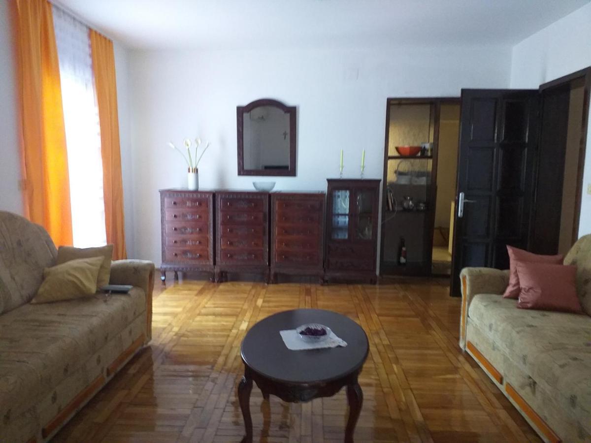 Apartmani Marijanovic Vir Dış mekan fotoğraf