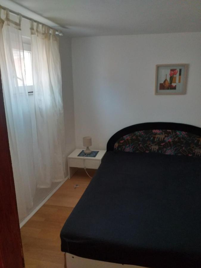 Apartmani Marijanovic Vir Dış mekan fotoğraf