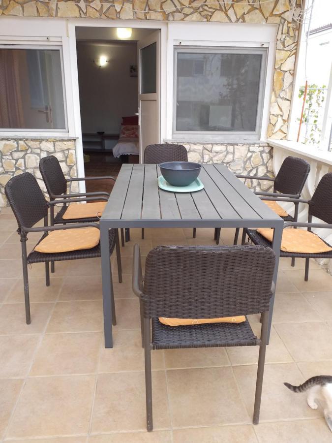 Apartmani Marijanovic Vir Dış mekan fotoğraf