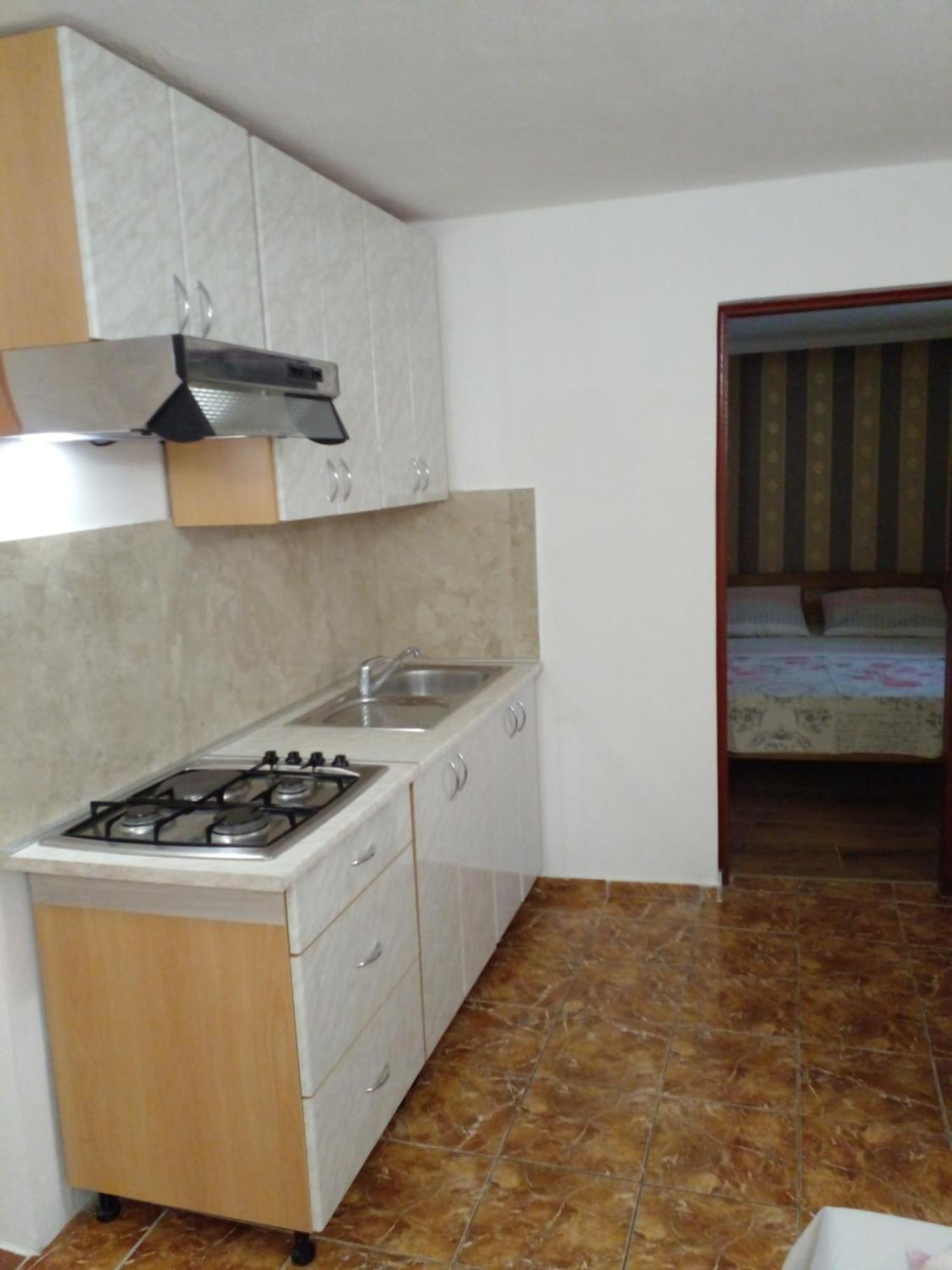 Apartmani Marijanovic Vir Dış mekan fotoğraf