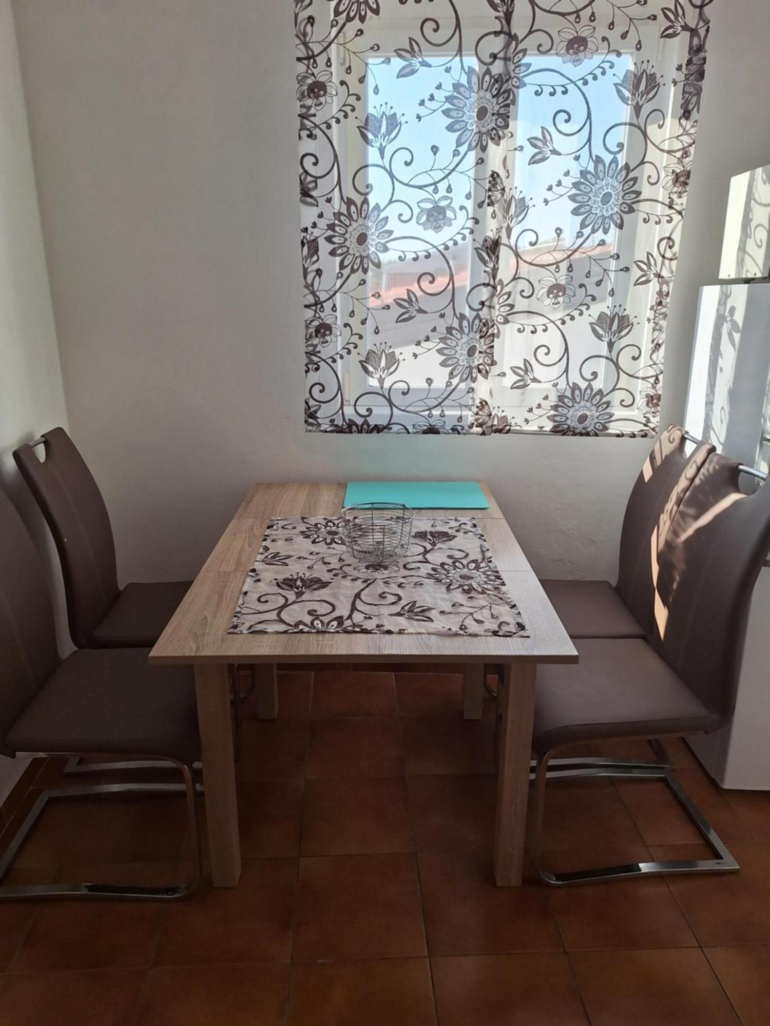 Apartmani Marijanovic Vir Dış mekan fotoğraf