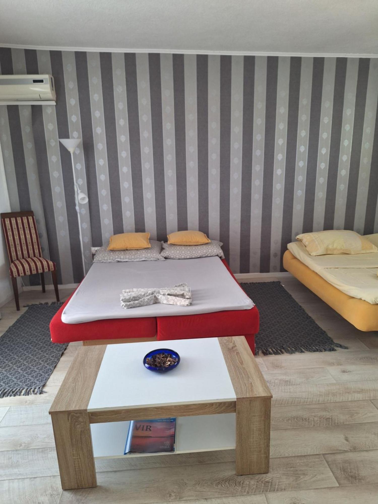 Apartmani Marijanovic Vir Dış mekan fotoğraf
